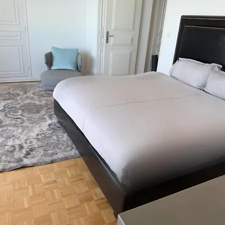 Casino Square With F1-view Apartment